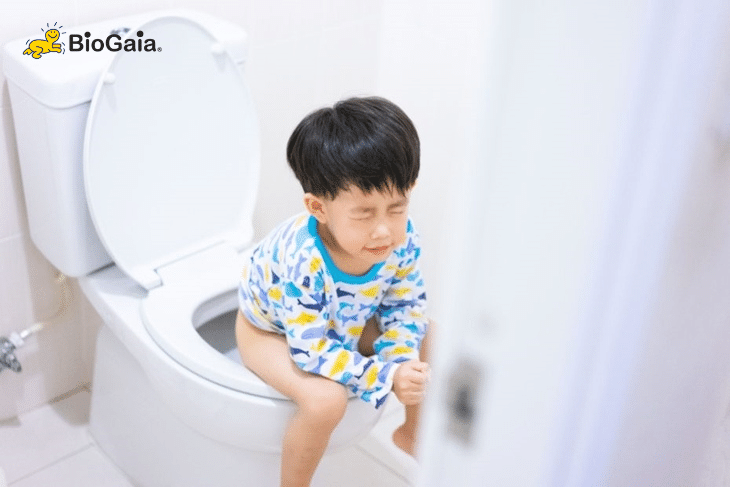 Trẻ bị táo bón lâu ngày phải làm sao - 2
